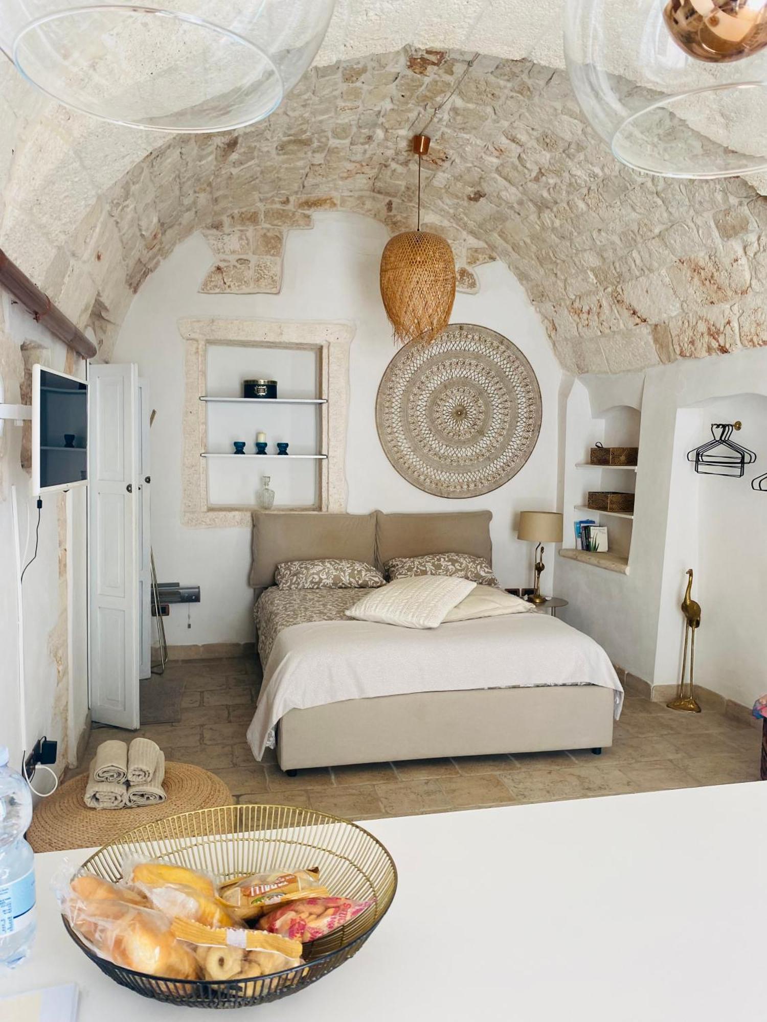 Casa Bixie Old Town Of Ostuni Puglia Apartment Exterior photo